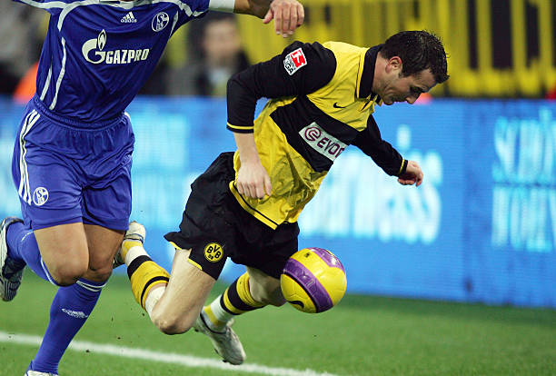 连续三年决 连续三年决